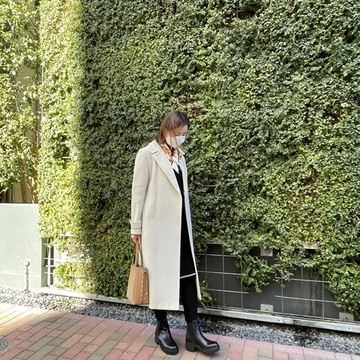 ボリュームソールの「サイドゴアブーツ」でdeepな上野を散策