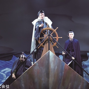 これは歌舞伎か？ はたまた映画か？ 三谷幸喜が作・演出・監修「決して諦めない男」の物語に泣き笑う。シネマ歌舞伎『三谷かぶき 月光露針路日本 風雲児たち』