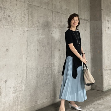 技ありブラックに使える艶プリーツ