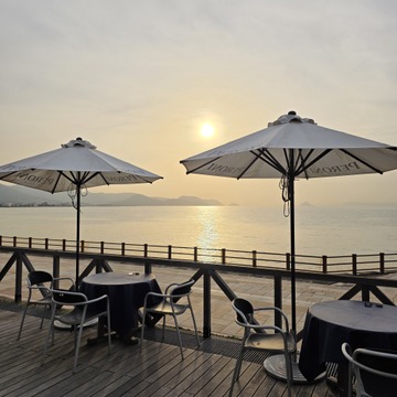 サンポート高松のレストランでお食事