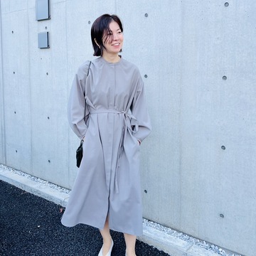  人気エディター発田美穂さん　E by eclat 10着を着てみました♪　vol.６「バンドカラーワンピース編」