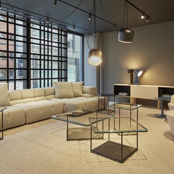 NEOエグゼクティブの撮影はここで！骨董通りの新店舗『B&B Italia Tokyo l Maxalto Tokyo』