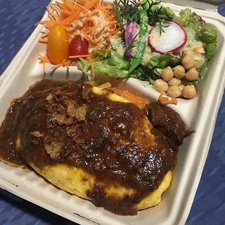 口の中で卵がとろける、絶品オムライス