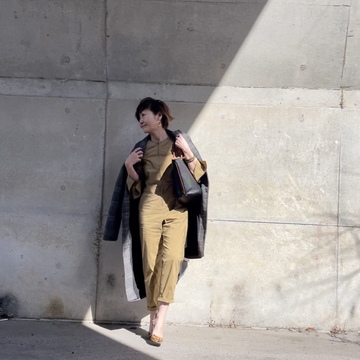 【大人のオールインワン】はフェミニンに着るのが正解