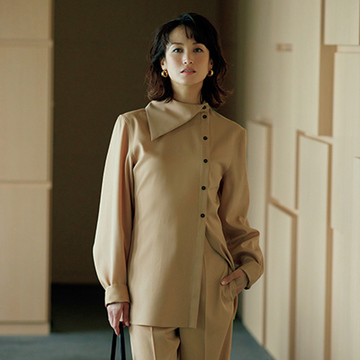 お仕事スタイルを格上げ！「ジル サンダー」の華ありセットアップ 