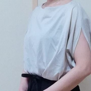 サイドが可愛いコーディネート