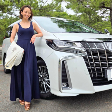 【エクラ 華組の愛車拝見！vol.1】大岩三智子さん「子育てを機に乗り換えたアルファード、快適です！」