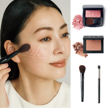 【50代 血色感チーク、大人の新ルール】“存在感をなくすこと”が最大の決め手！絶対に失敗しないテク