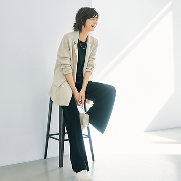 ゆったり快適「THE ROW」のジャケットが今の気分！【富岡佳子の“春の相棒ジャケット”】