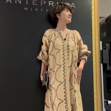 夏秋に活躍するヴィンテージ風のワンピースで、Have a nice day！