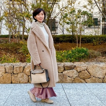 愛着服×ZARAのフェミニンスカート