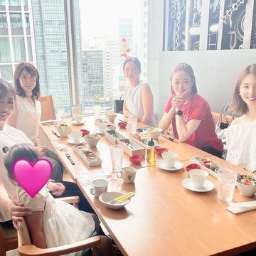 女子会に素敵な良いお店とコーデ