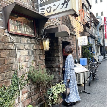 柄ワンピでプリンアラモード＆神保町カレー