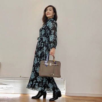 ZARAの柄ワンピ＆ブーツでお出かけ♩