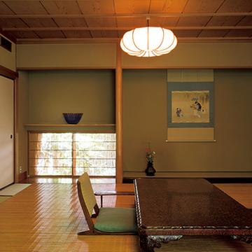 料理としつらいの美で優雅な時間を堪能「料亭旅館 浅田屋」【黒田知永子、夏ならではの金沢】