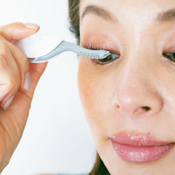 【中野明海の「眉」と「まつ毛」のメイク術】愛嬌を演出するまつ毛のつくり方