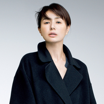 年齢の変化でおしゃれは変わった？井川遥さんへの1問1答【エクラ創刊15周年特集】