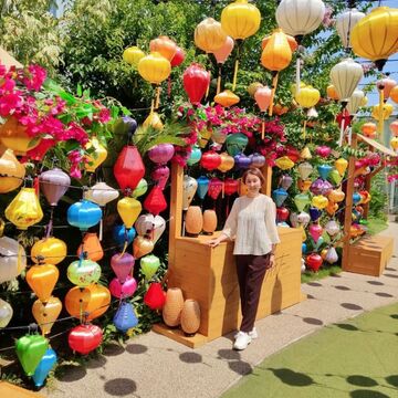 横浜ベイクォーターにて──ランタンの彩り