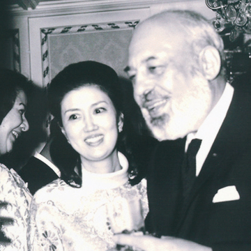 専業主婦から世界へ。森英恵が遺した“4つの偉業”とは？