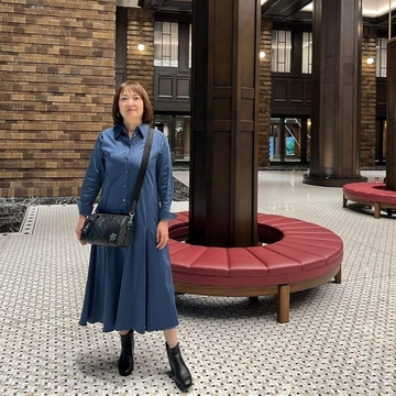 お気に入りワンピースでレトロモダンの世界へ