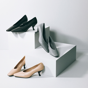 品格と洗練さを兼ね備えた「プラダ」の快適パンプス【美麗パンプス】