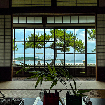 【さかぽんの冒険】七夕☆松ごしに望む海岸線@旧伊藤博文金沢別邸