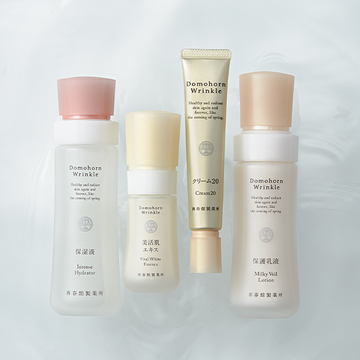 【エイジングケア※1のエキスパート「ドモホルンリンクル」の魅力を紐解く】小林ひろ美さんが回答！“貯水肌”の秘訣は根本ケアにあり