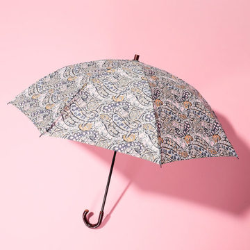 雨の日でもおしゃれ心を忘れない！気分が上がる梅雨対策アイテム6選