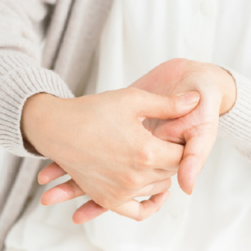 ＜水井真理子の“手ヂカラ”美容テク⑦＞手がゴワゴワする…パフパフ手の作り方は？