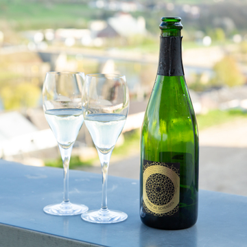 ほとんど国外不出!?の希少なルクセンブルクワインを、旅して味わう。【エクラ7月号「暮らしたくなる、ルクセンブルク」WEB特別篇４】