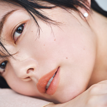 ヘア&メイクアップ アーティスト 中山友恵さんが伝授！「フレッシュな大人肌」とは？