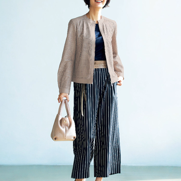 フェミニン派が楽しむ 春のパンツスタイル