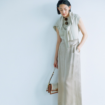 甘くないスカートとの相性抜群！3タイプの「ハンサムシューズ」