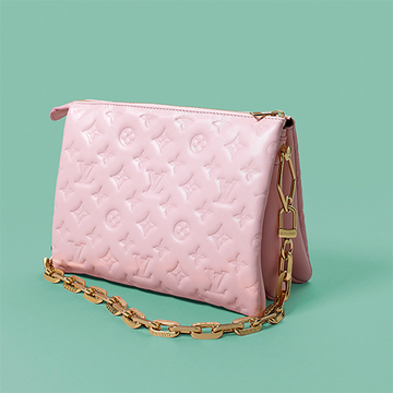 【秋の装いを格上げするバッグ2選】ルイ・ヴィトンとフェンディのバッグ