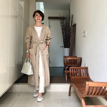 ホワイトデニム と リネンコート