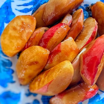 フライパン1つでできる！抗酸化・整腸・むくみ取りに効く。体を整えるりんごのキャラメリゼレシピ