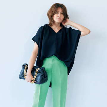 ハイウエストパンツでおなかが気になるなら「ゆる幅トップス」を組み合わせる