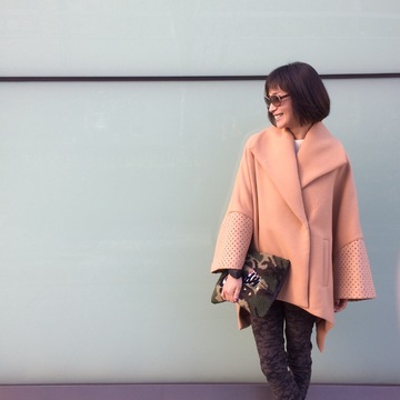 心躍る文字・・・「ＳＡＬＥ」