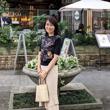 表参道の緑に囲まれた心地よいレストランでゆったりランチ