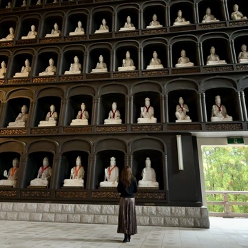 福井県の穴場観光スポット。スケールに圧倒された越前大仏殿