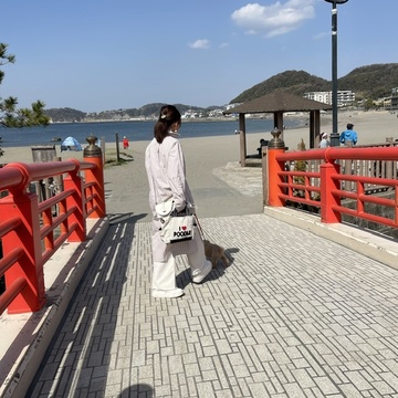 ホワイトパンツコーデで葉山へ