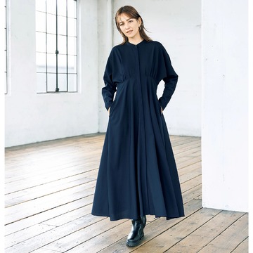  人気ブランドに別注。買えるのはここでだけ！「Curensology×éclat」切り替えスタンドカラーワンピース