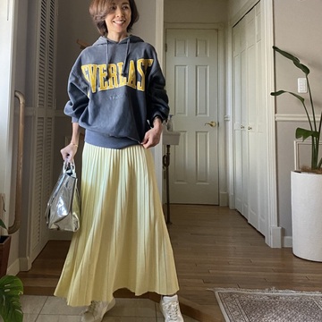 ZARAのトップス春コーデ