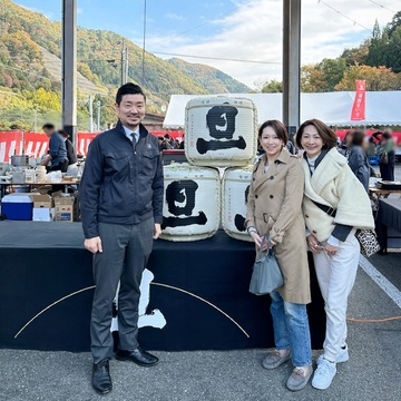 全日空ファーストクラスで提供される日本酒の新酒祭りへ