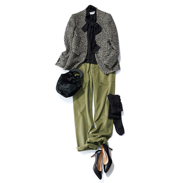 【Day22】時には夜遊び。カーゴをロールアップしてタイツチラ見せで！【冬の洗練パンツ30days】