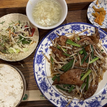 投票行って外食の休日