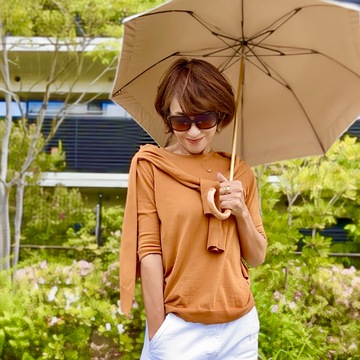 今年の夏はこれで完璧！日傘とサングラスで始めるUVケア