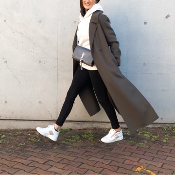 褒められロングコート