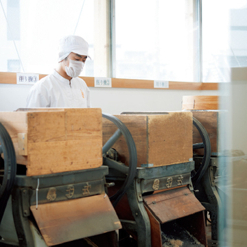だしの飲み比べもできる！だしの老舗「うね乃」の工場見学【京都“ここが狙い目！”情報】