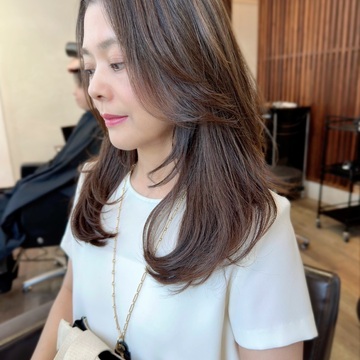 【50代ロングヘアのメンテナンス】縮毛矯正ヘアのカラーリタッチと艶を保つ愛用品